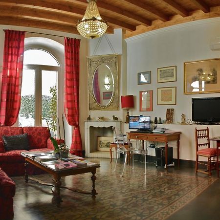 קליארי La Peonia Boutique B&B מראה חיצוני תמונה